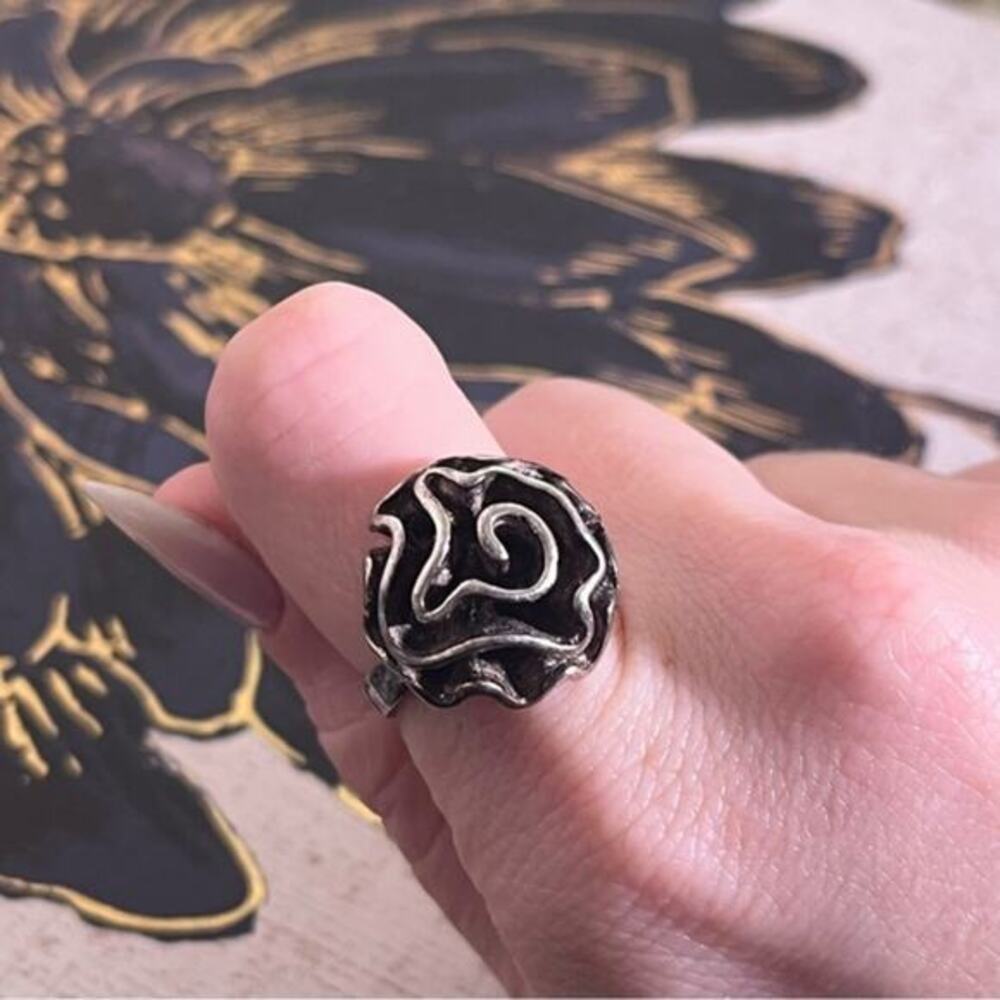 Vintage 925 Sterling Silver Abstract Rose Unique Floral Design Ring